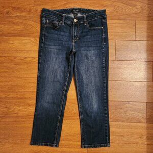 White House Black Market Blanc Slim Crop Jeans